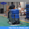 Automatic floor tile cleaning machine with disc brush